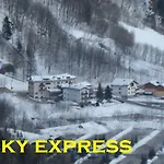 Отель Europa 3*